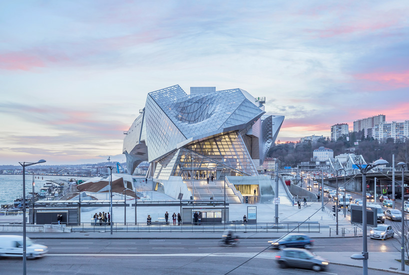coop himmelb(l)au presents new images of musée des confluences in lyon