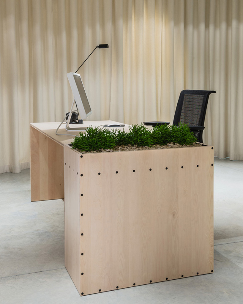 dekleva gregoric arhitekti (un)curtain office ljubljana slovenia designboom