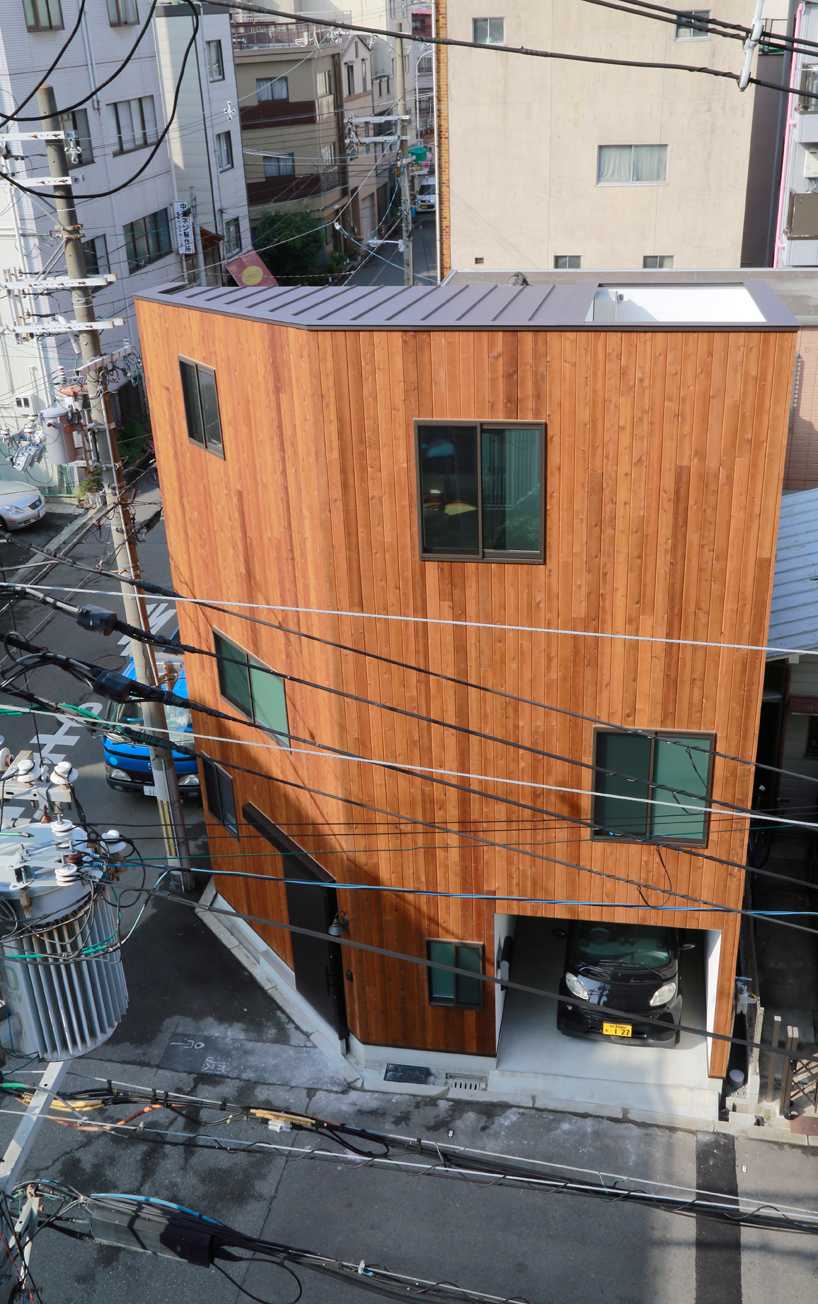 house-in-chiyosaki-coo-planning-japan-designboom-02