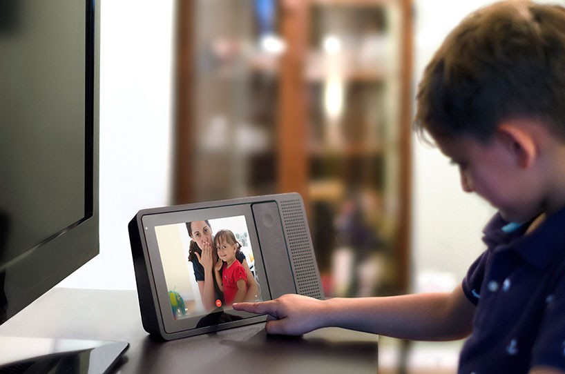 insensi-ily-home-phone-designboom-06