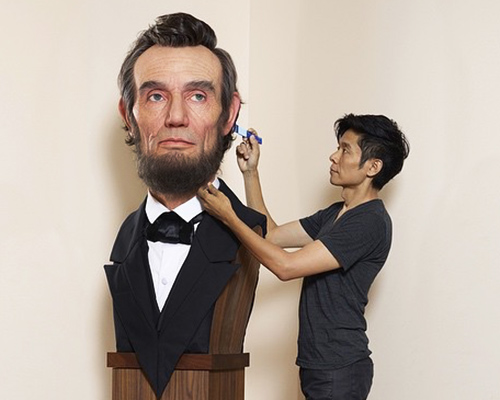 kazuhiro tsuji's larger-than-life hyperrealistic 3D portrait of abraham lincoln