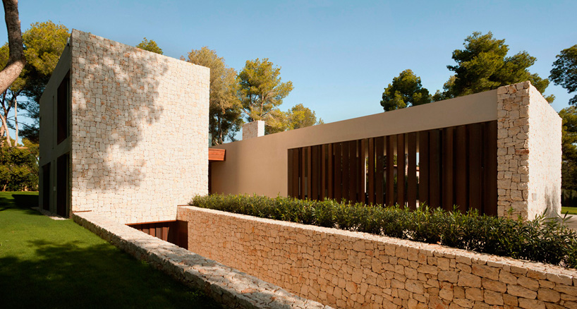 ramon esteve the forest house casa el bosque valencia designboom