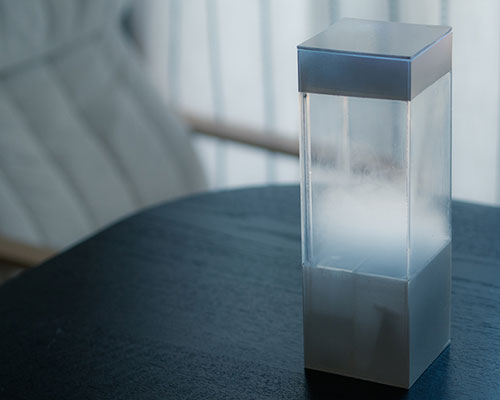 tempescope conveniently mimics the local weather inside