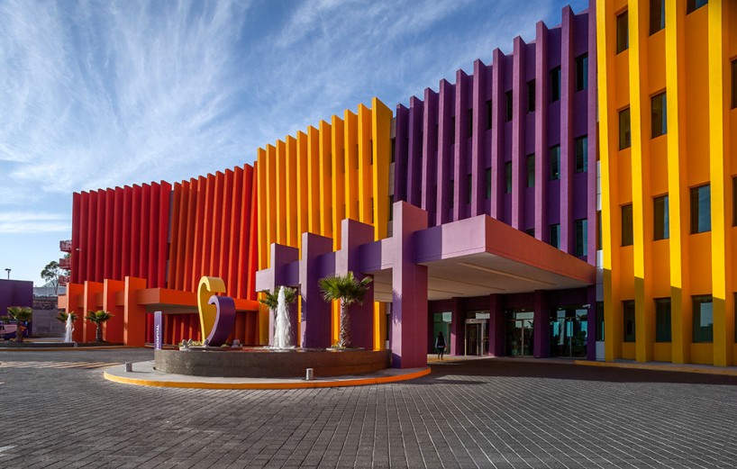 02_2013_HITO_SMA_WEB_PHOTO_by_Paul_Czitrom_06