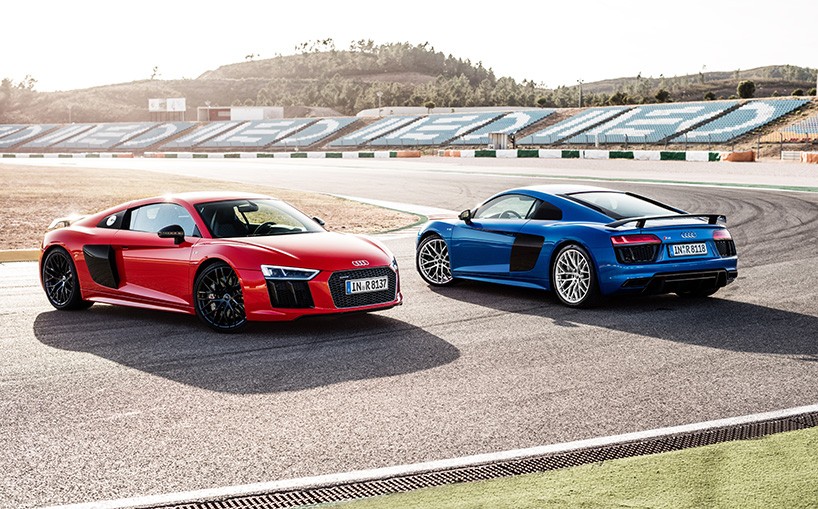 AUDI R8 V10 supercar test driven in the portugal algarve