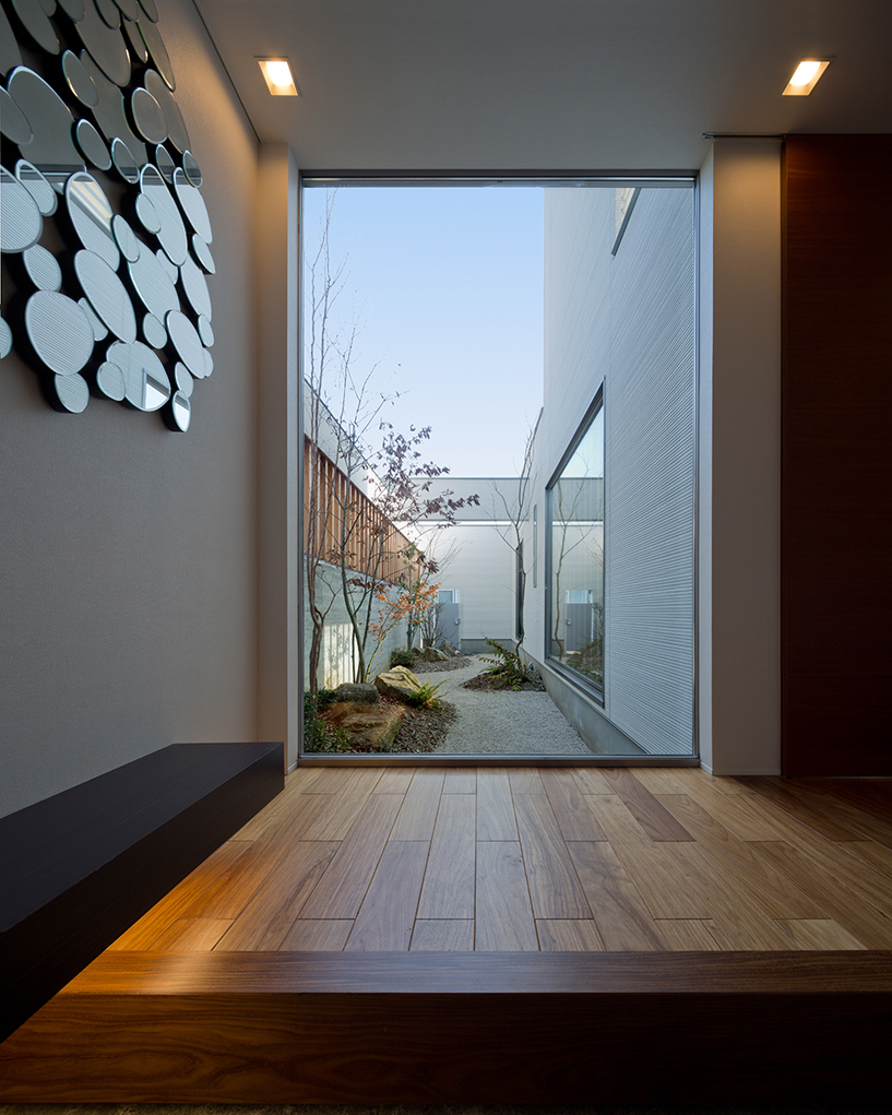 N8-house-masahiko-sato-nagasaki-japan-designboom-02