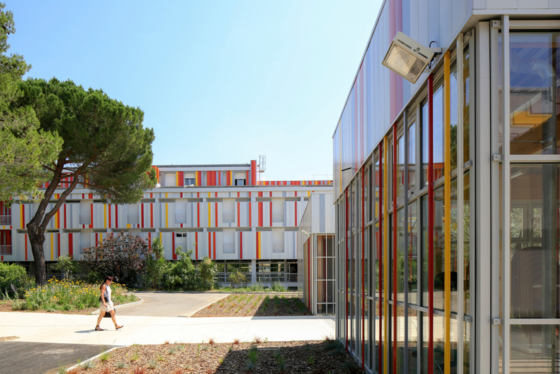 NBJ-architects-honore-de-balzac-highschool-france-designboom-01