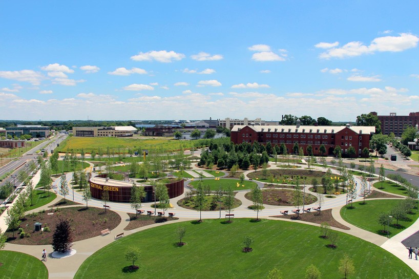 bjarke ingels group big the navy yard philadelphia central green james corner field operations designboom