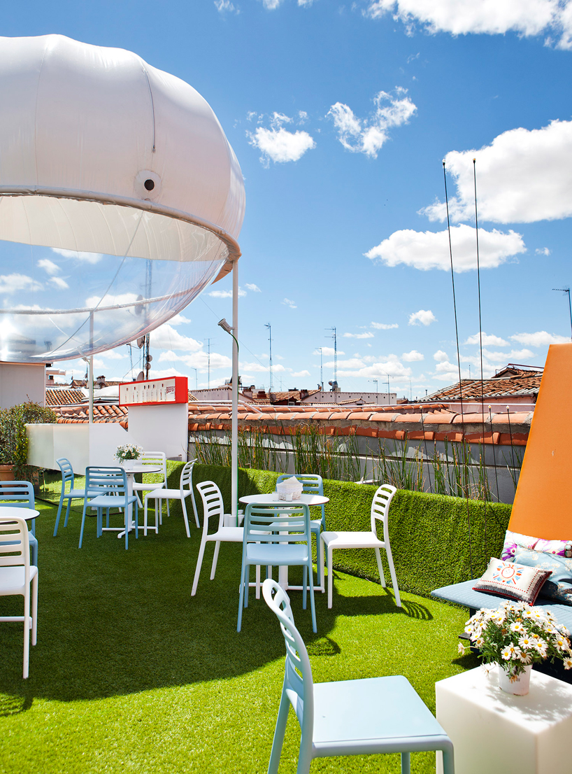 carolina-gonzalez-vives-the-cloud-observatory-designboom-02