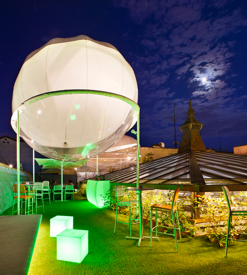 carolina-gonzalez-vives-the-cloud-observatory-designboom-02