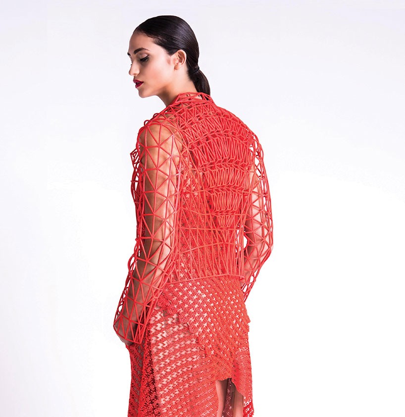 danit peleg 3D prints entire graduate fashion collection at home