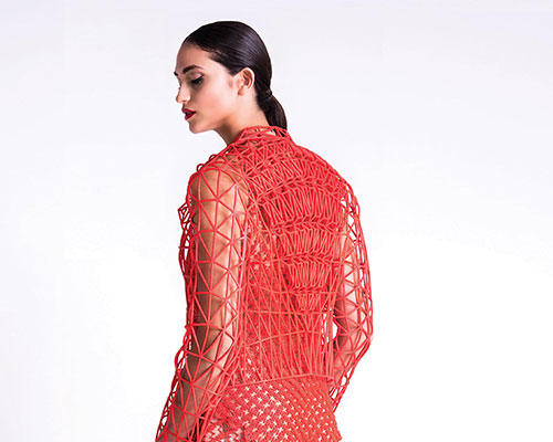 danit peleg 3D prints entire graduate fashion collection at home