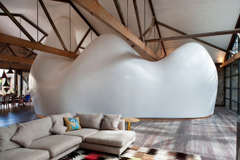 inner-city-warehouse-sydney-ajc-architects-designboom-02