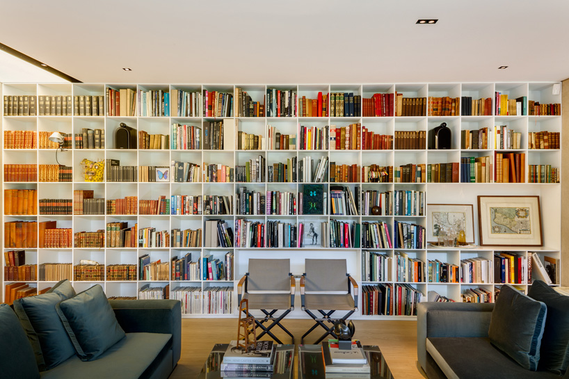 legorreta-seplveda-blancasmoran-montes-pirineos-house-mexico-city-designboom-02