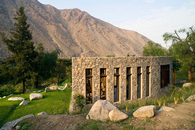 marina vella arquitectos chontay house lima peru designboom
