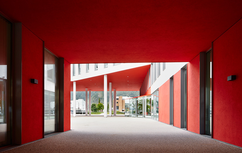 mestres-wage-architects-city-hall-forde-norway-designboom-02
