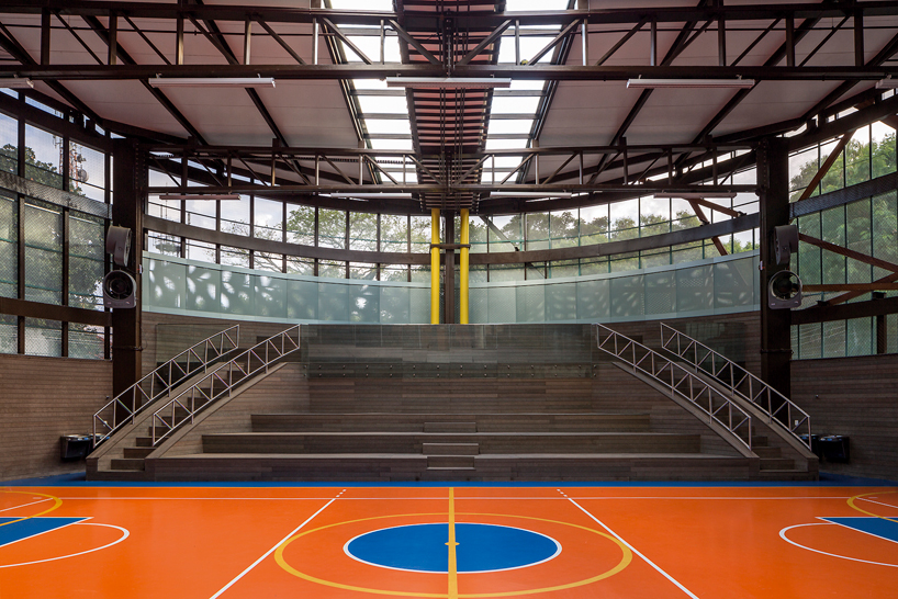 mopi-school-mareines-and-patalano-arquitetura-rio-de-janiero-designboom-02