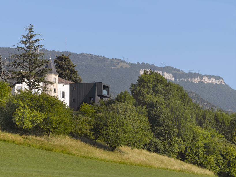 saint-ange-residency-studio-odile-decq-grenoble-designboom-02