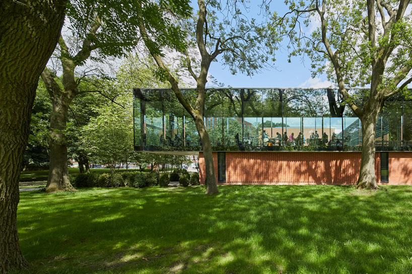 the whitworth art gallery university of manchester MUMA designboom