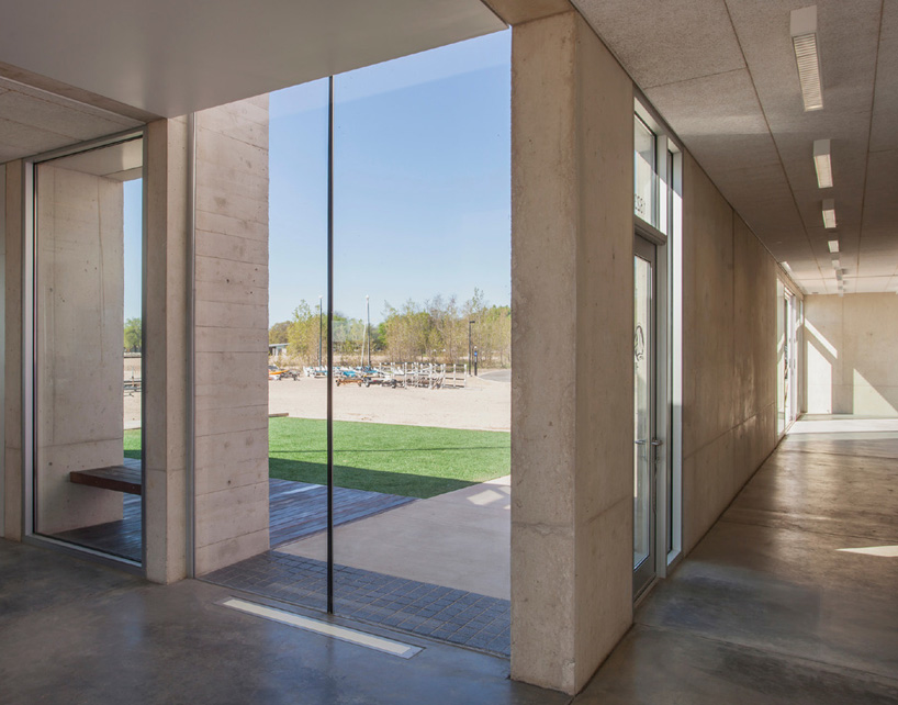 woodhouse tinucci architects northwestern university sailing center evanston illinois designboom