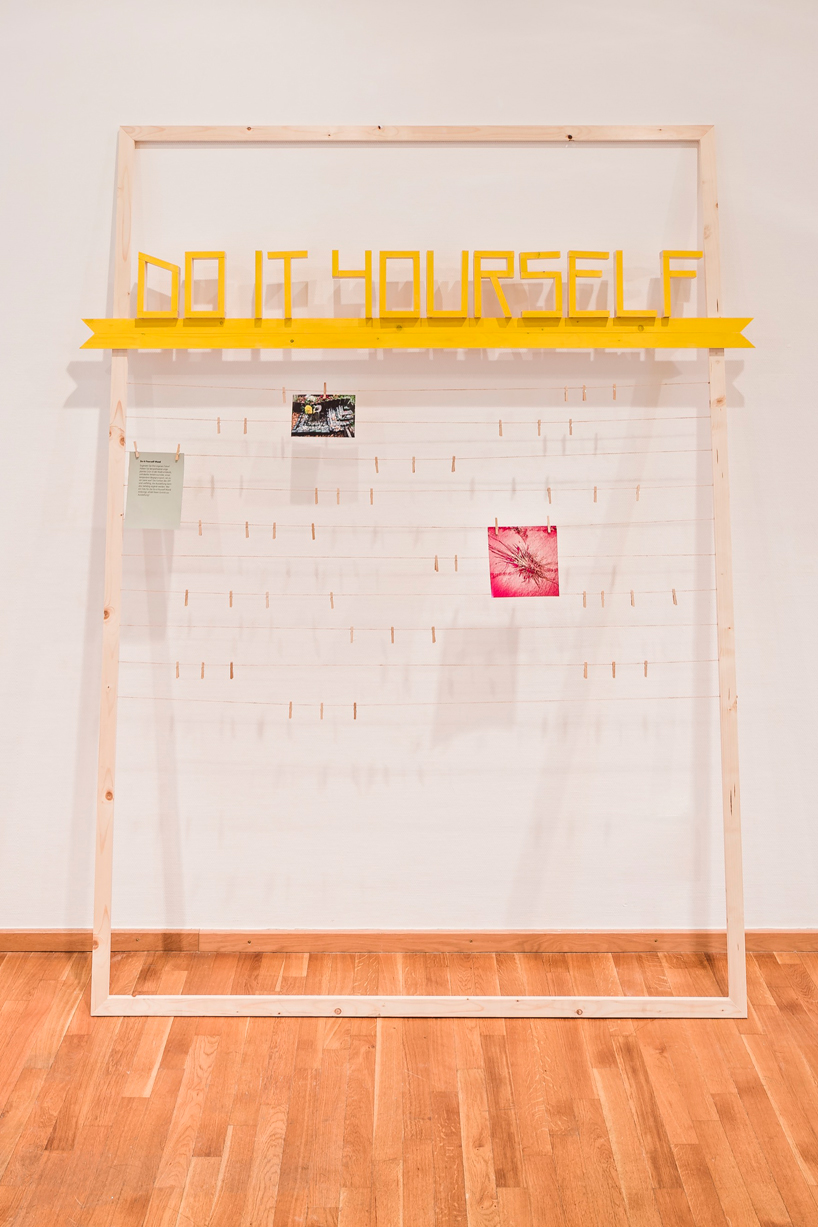 yalla-yalla-exhibition-helden-der-stadt-germany-designboom-02