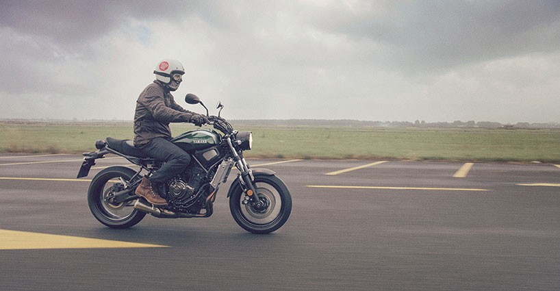 yamaha mass produces retro style alongside modern technology in the XSR 700