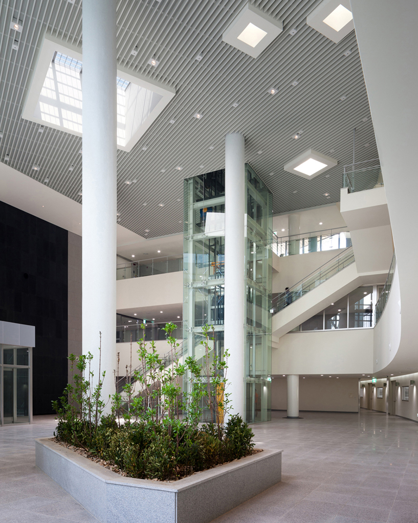 SAMOO-architects-presidential-archive-of-korea-designboom-02