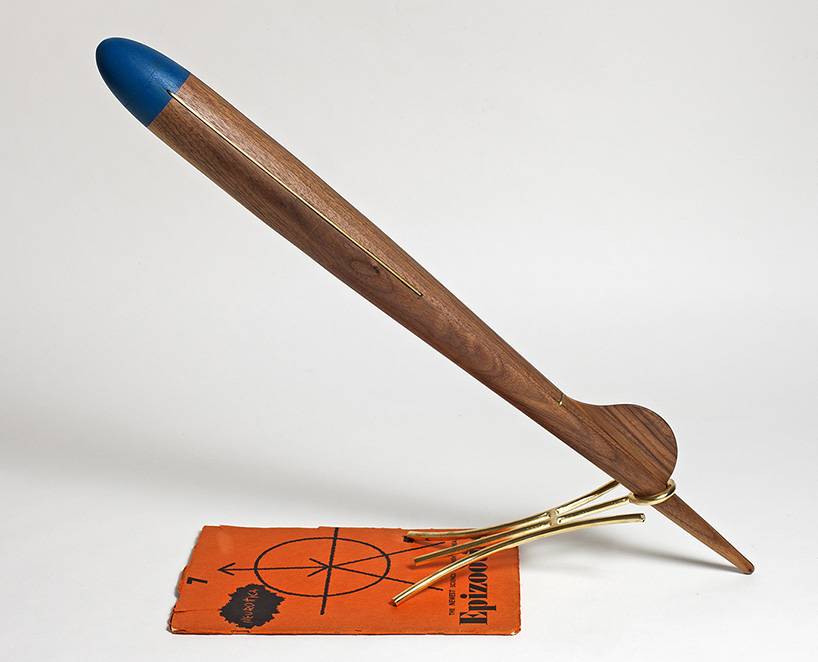 edgar orlianeta alvin lustig new directions sculptures designboom
