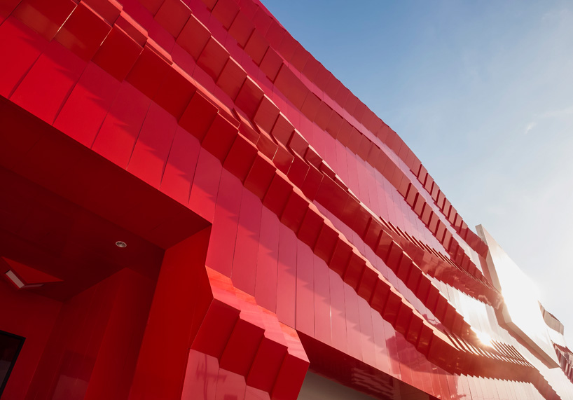 foundry of space srithai super outlet chonburi thailand designboom