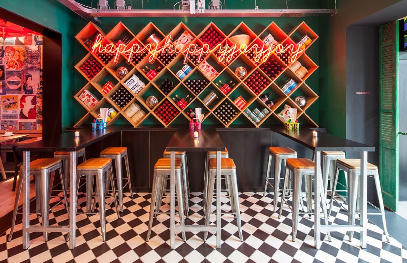 happyhappyjoyjoy-restaurant-concrete-architects-amsterdam-designboom-01