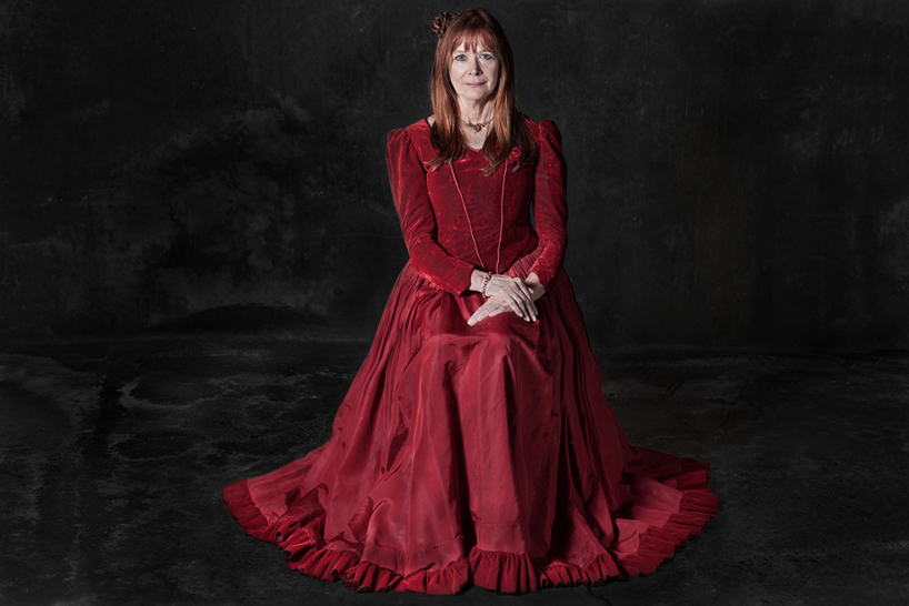 horia manolache imagines if people were chairs