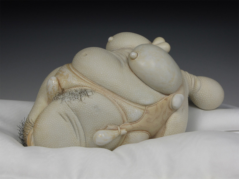 jason briggs grotesque porcelain art designboom.