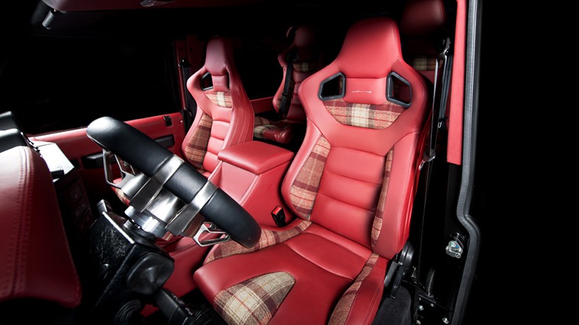 kahn-design-flying-huntsman-6x6-designboom-07