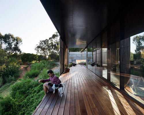 archier recycles 270 concrete blocks to create sawmill house in australia