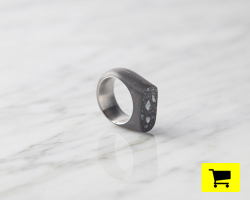 upright ring presents terrazo effect with flat face and high finish