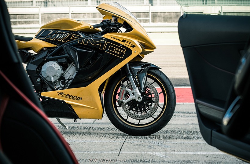 MV-agusta-f3-800-show-bike-designboom-07