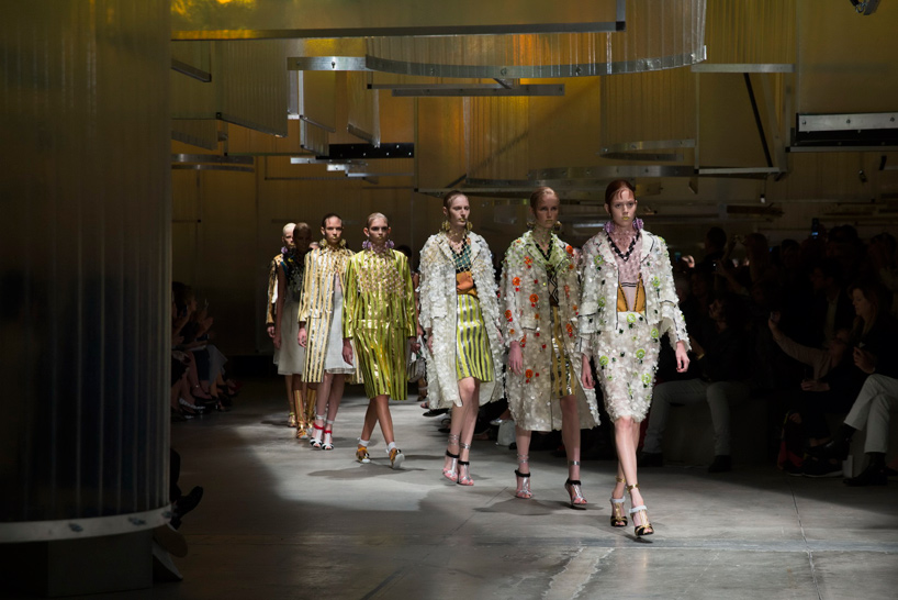 AMO Sets The Stage For Prada's SS'16 Women's Show