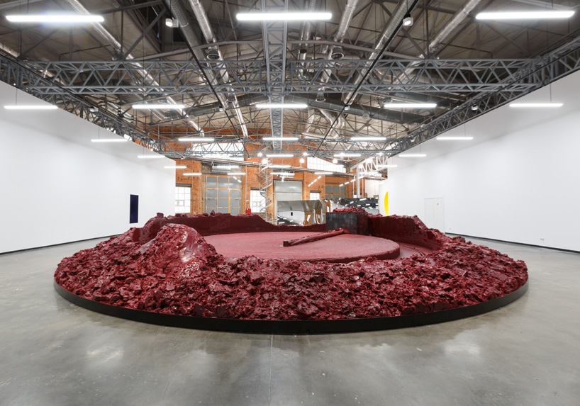 anish kapoor exhibits wax works, voids and mirrors for first solo show ...