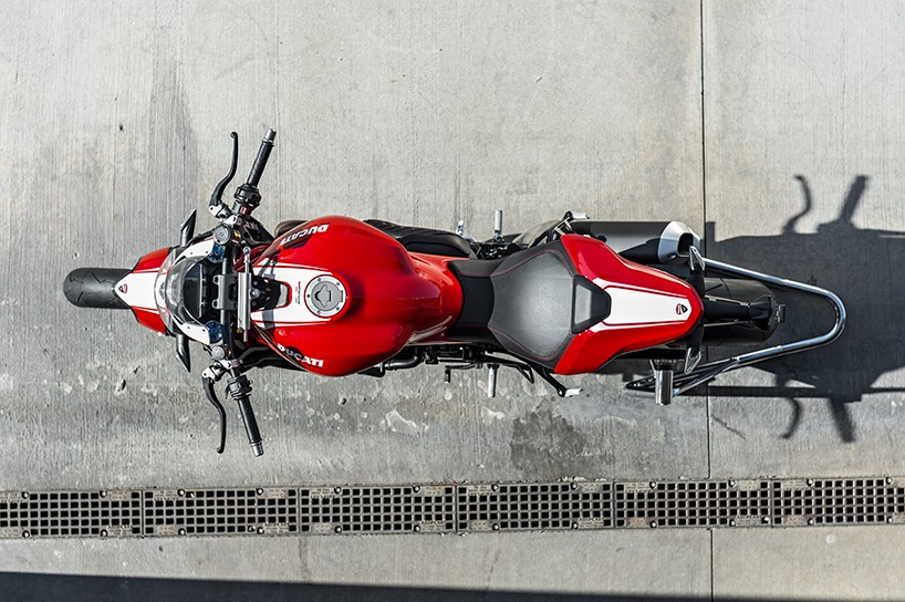 ducati-monster-1200-R-designboom-09