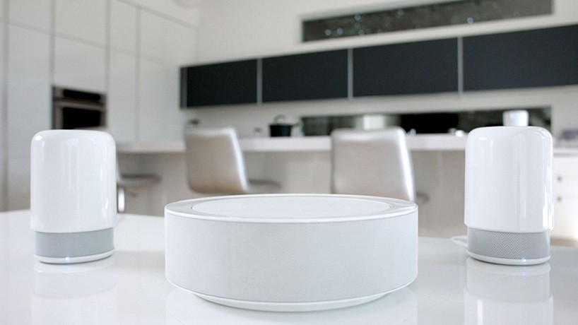 hiddenhub-smart-home-hub-designboom-02