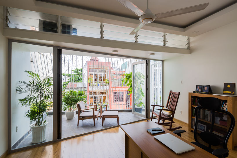 mel-schenck-breeze-house-ho-chi-minh-city-vietnam-designboom-02