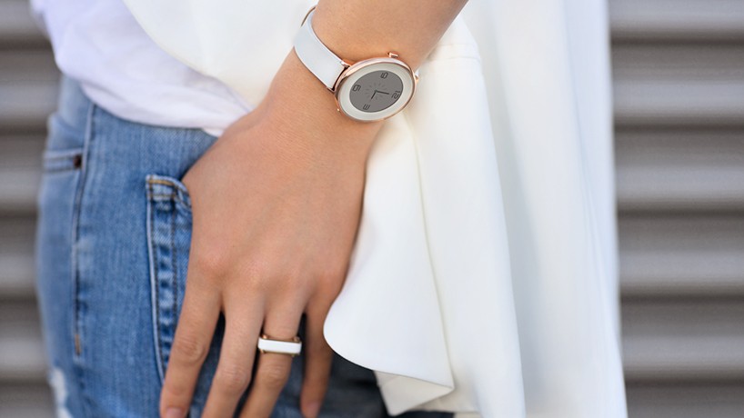 pebble-time-round-smartwatch-designboom-03