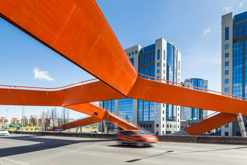 pedestrian-and-cycling-bridge-maximina-almeida-+-telmo-cruz-lisbon-designboom-02
