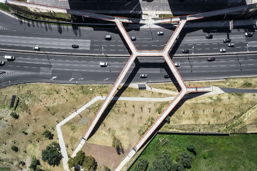 pedestrian-and-cycling-bridge-maximina-almeida-+-telmo-cruz-lisbon-designboom-02