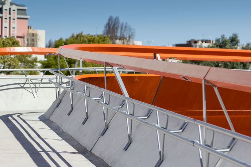 pedestrian-and-cycling-bridge-maximina-almeida-+-telmo-cruz-lisbon-designboom-02
