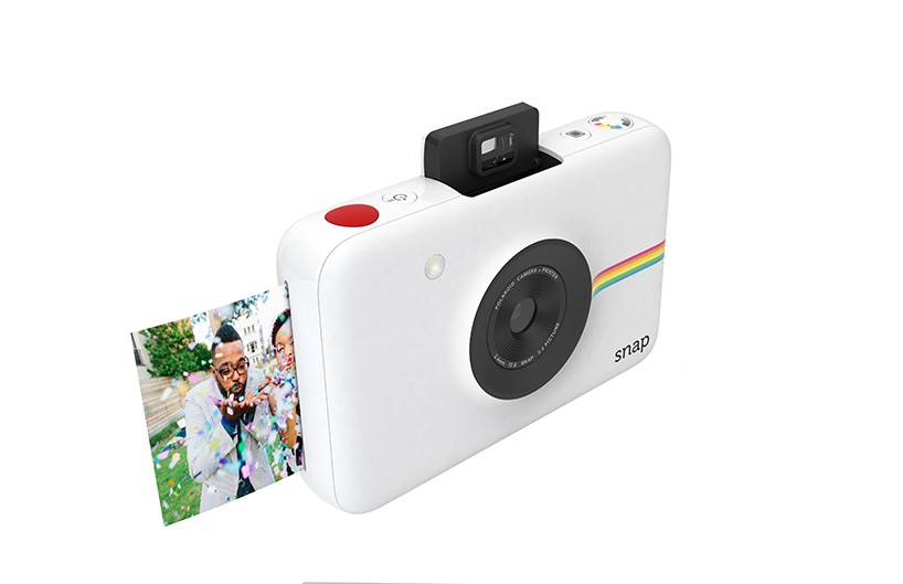 print and share ink free photos using polaroid's snap digital camera