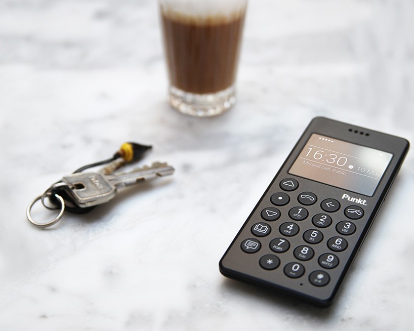 jasper morrison strips down the mobile phone to its bare minimum for punkt.