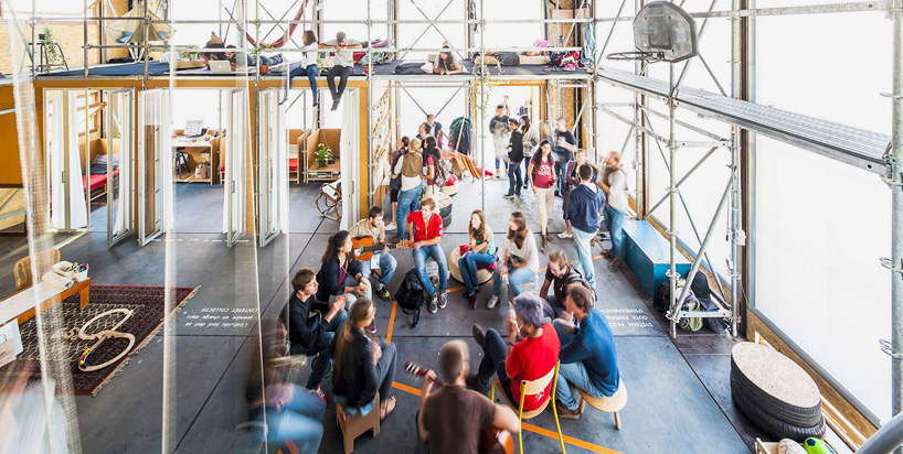 resso solar decathlon escola tecnica superior d'arquitectura del valles designboom