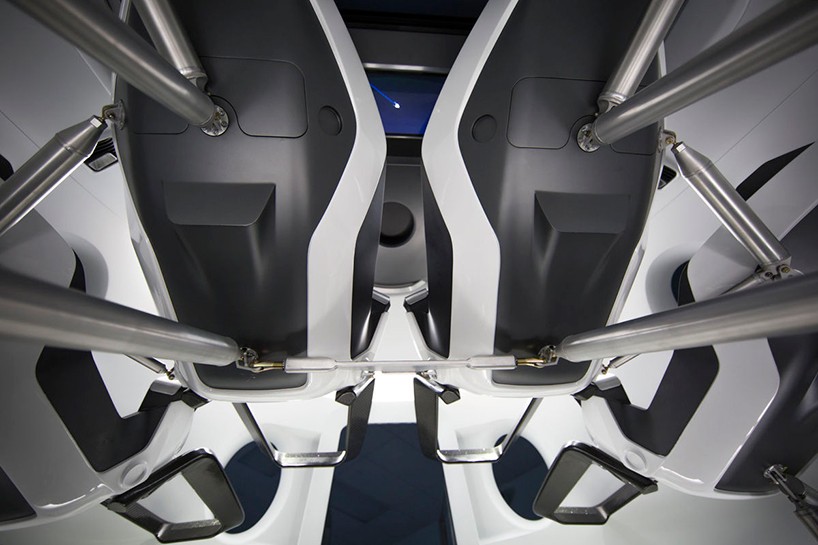 Spacex Previews The Dragon Capsule Interior For Commercial Space Flights