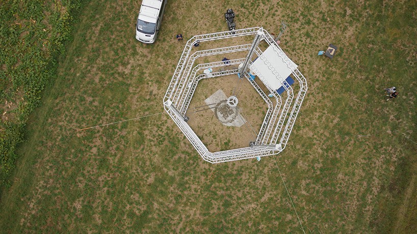 wasp-project-big-delta-large-scale-3D-printer-designboom-03
